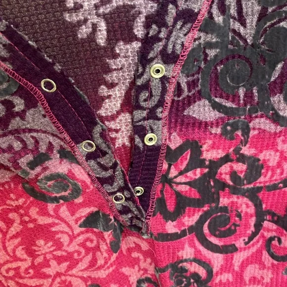 Wet seal top - Picture 5 of 5